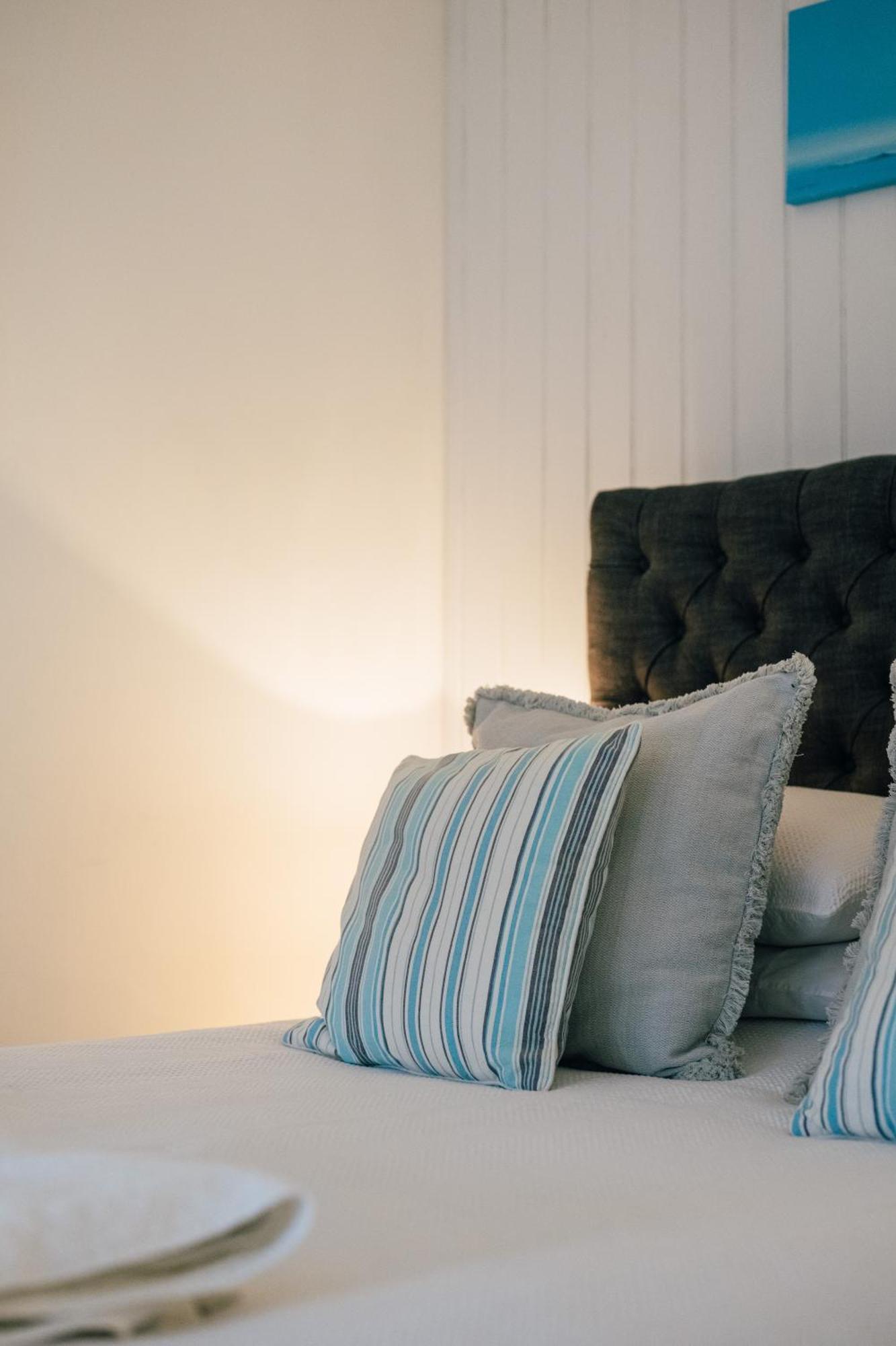 Cute 1 Bed Apartment 2 Mins From The Sea - Sleeps 4, Flat 8 The Gables, Church Street, Lyme Regis Bagian luar foto